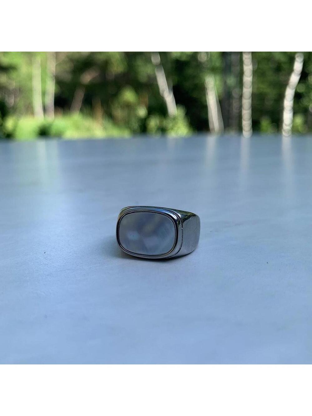 Boho Minimalist Y2k style Silver and white opal ring. Size 8. Stainless steel